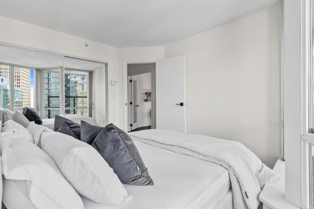 Downtown Luxury 1Br Coal Harbour Vancouver Exterior foto